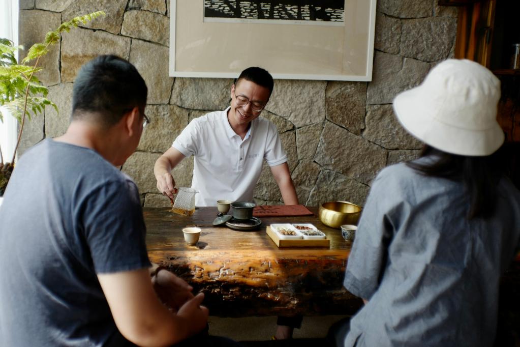 民宿管家：點亮鄉(xiāng)野生活的&ldquo;魔法師&rdquo;